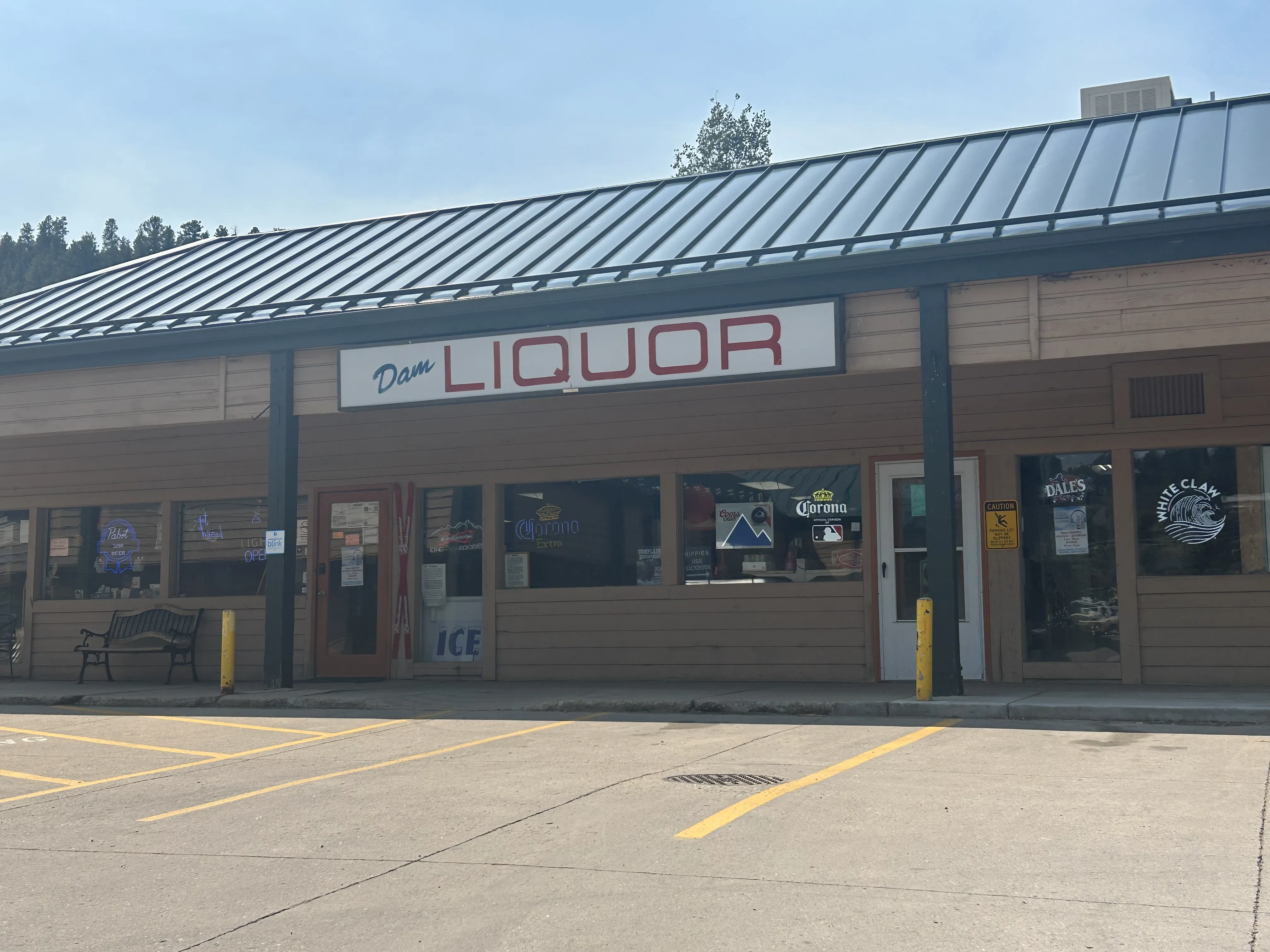 Dam Liquor Store
