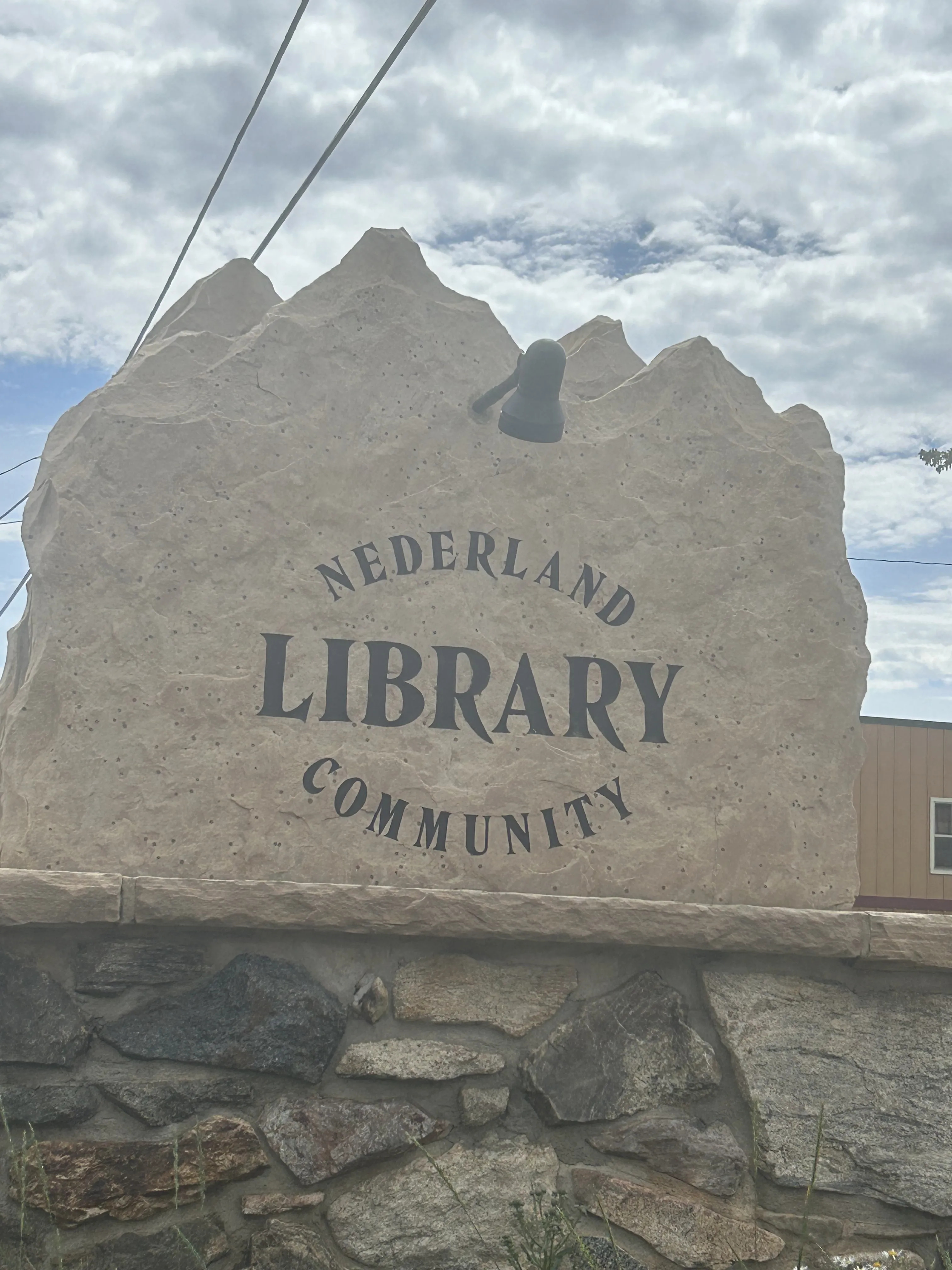 Nederland Community Library